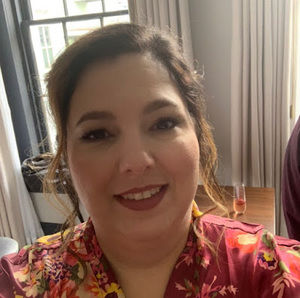 Meet your Posher, Angela